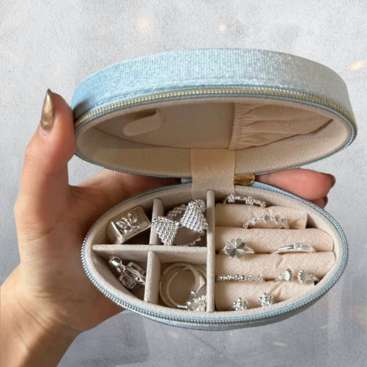 Velvet Oval Jewelry Box Zipper Travel Case – Ring Earring Organizer for Women